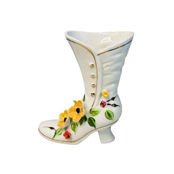 Vintage Porcelain Victorian Boot Shoe Vase White 3D Yellow Flowers Gold Accents - Picture 2 of 10